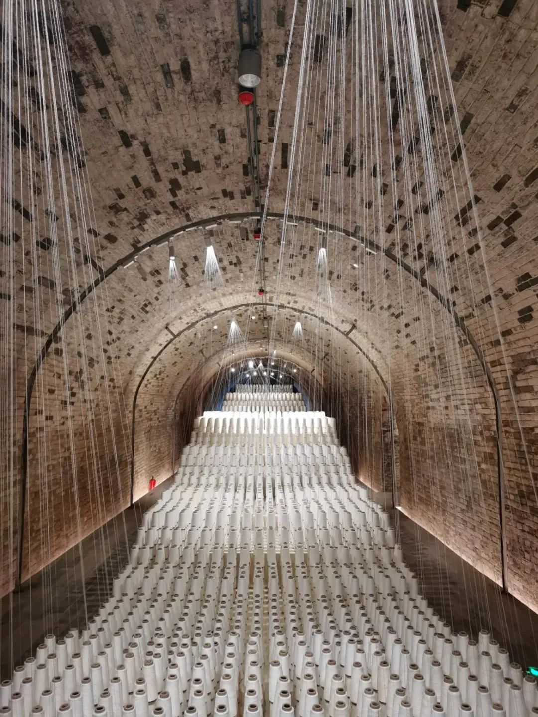 打破社交恐惧枷锁：命理学与行为疗法的奇妙碰撞