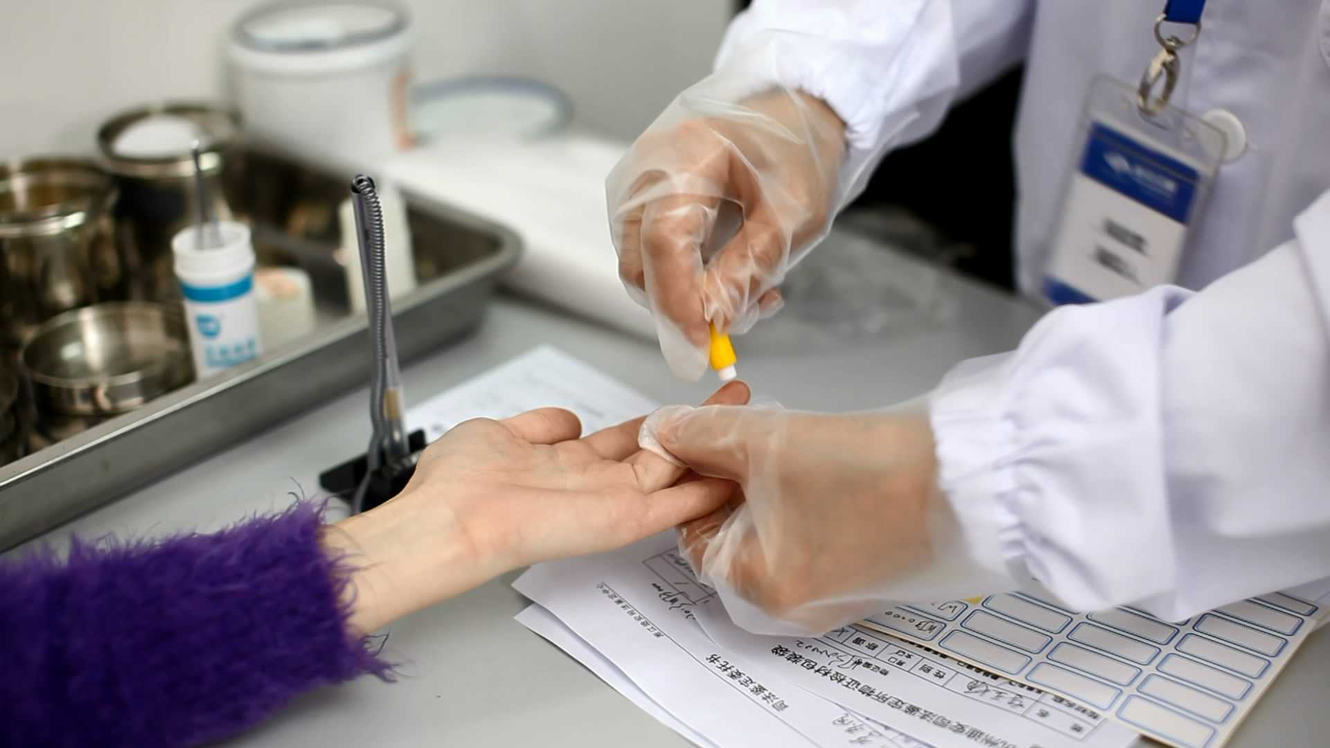 《4月24日属龙好运来袭：事业突破，财爱双收》