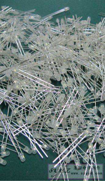 （月运）苏珊·米勒2025年4月星座运程射手座、摩羯座