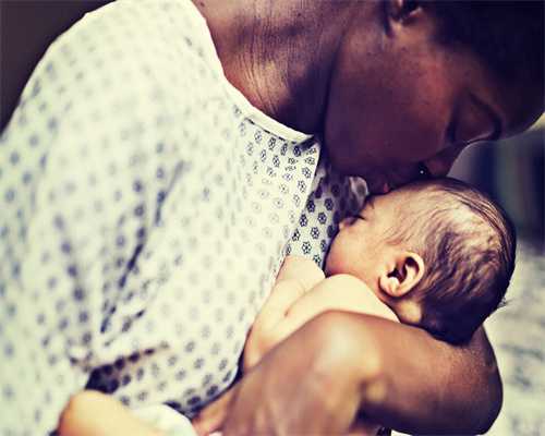 曼联后场便秘，他背负了不该有的重量？