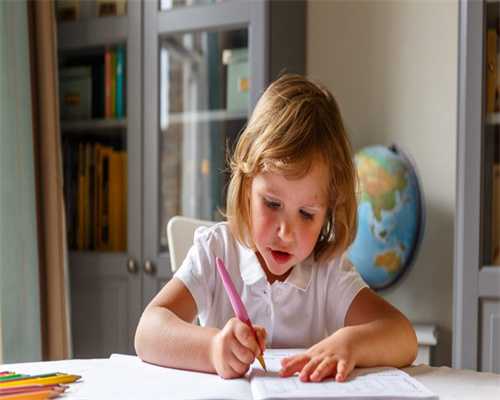 生肖猪4月运势指南：稳扎稳打中遇见转机